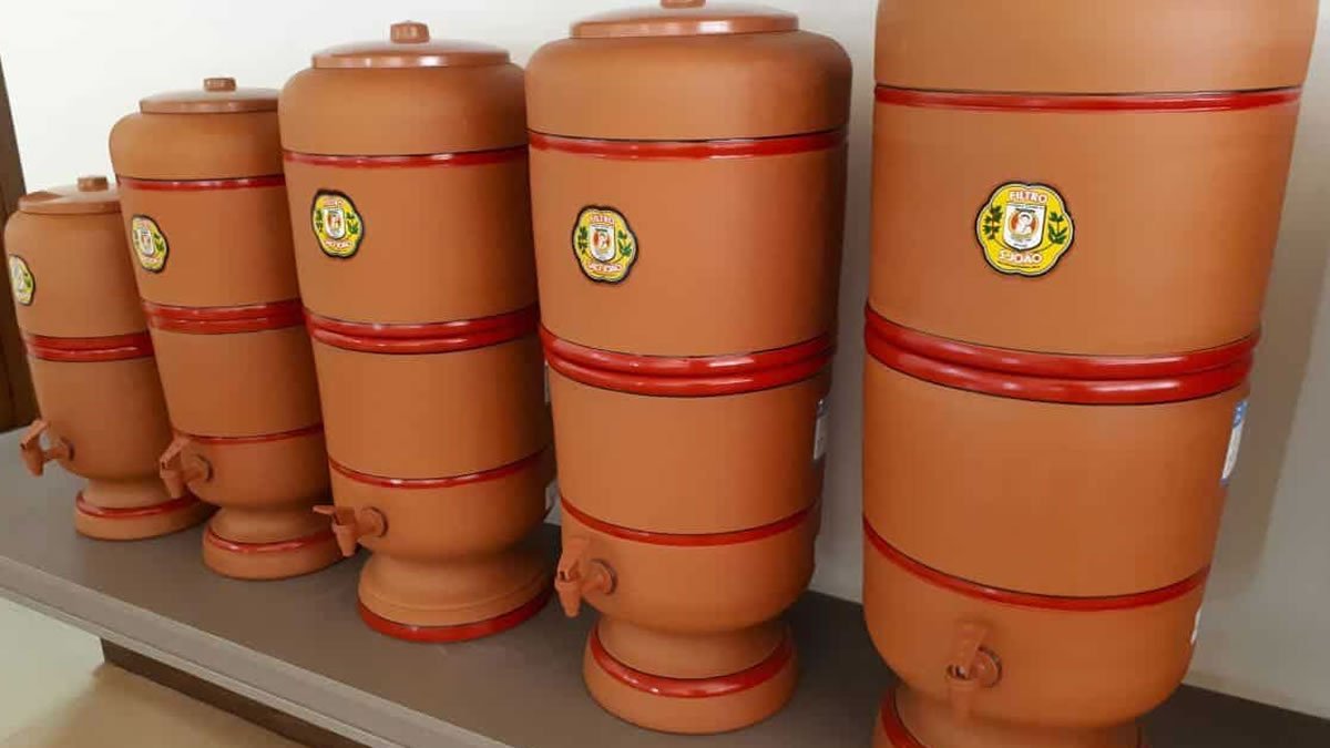 Como limpar filtro de barro dicas de limpeza